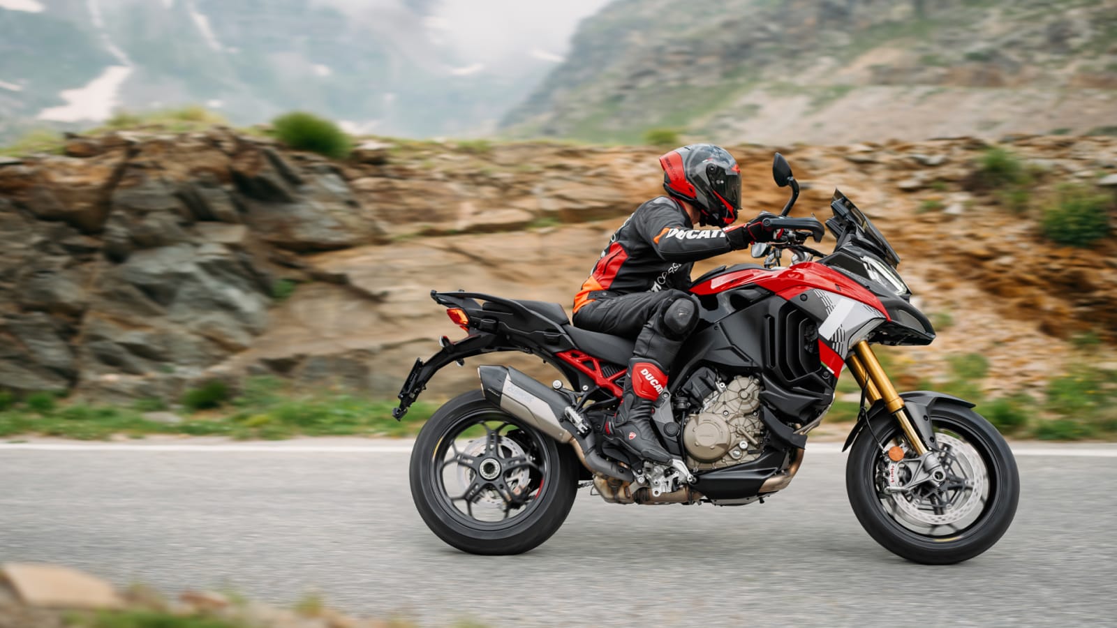 Ducati Multistrada V4 Pikes Peak galeriipilt 8