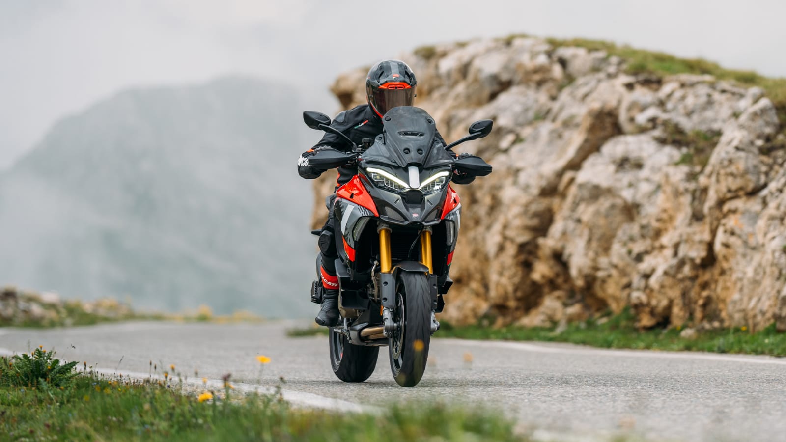 Ducati Multistrada V4 Pikes Peak galeriipilt 3