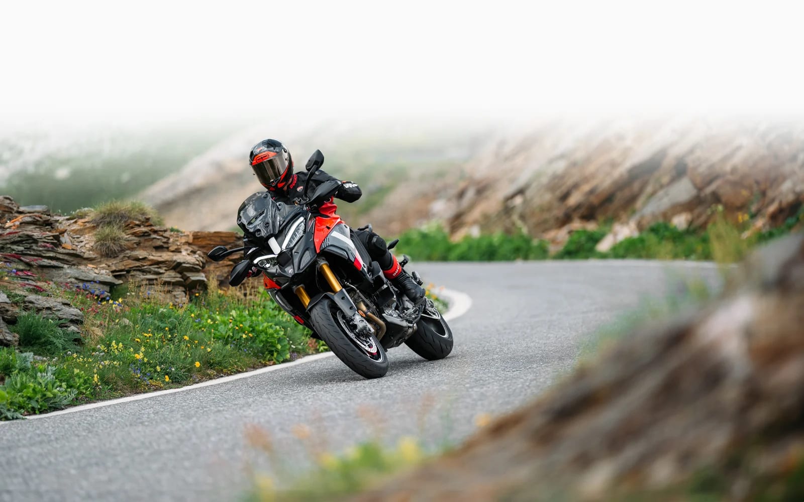 Ducati Multistrada V4 Pikes Peak galeriipilt 2