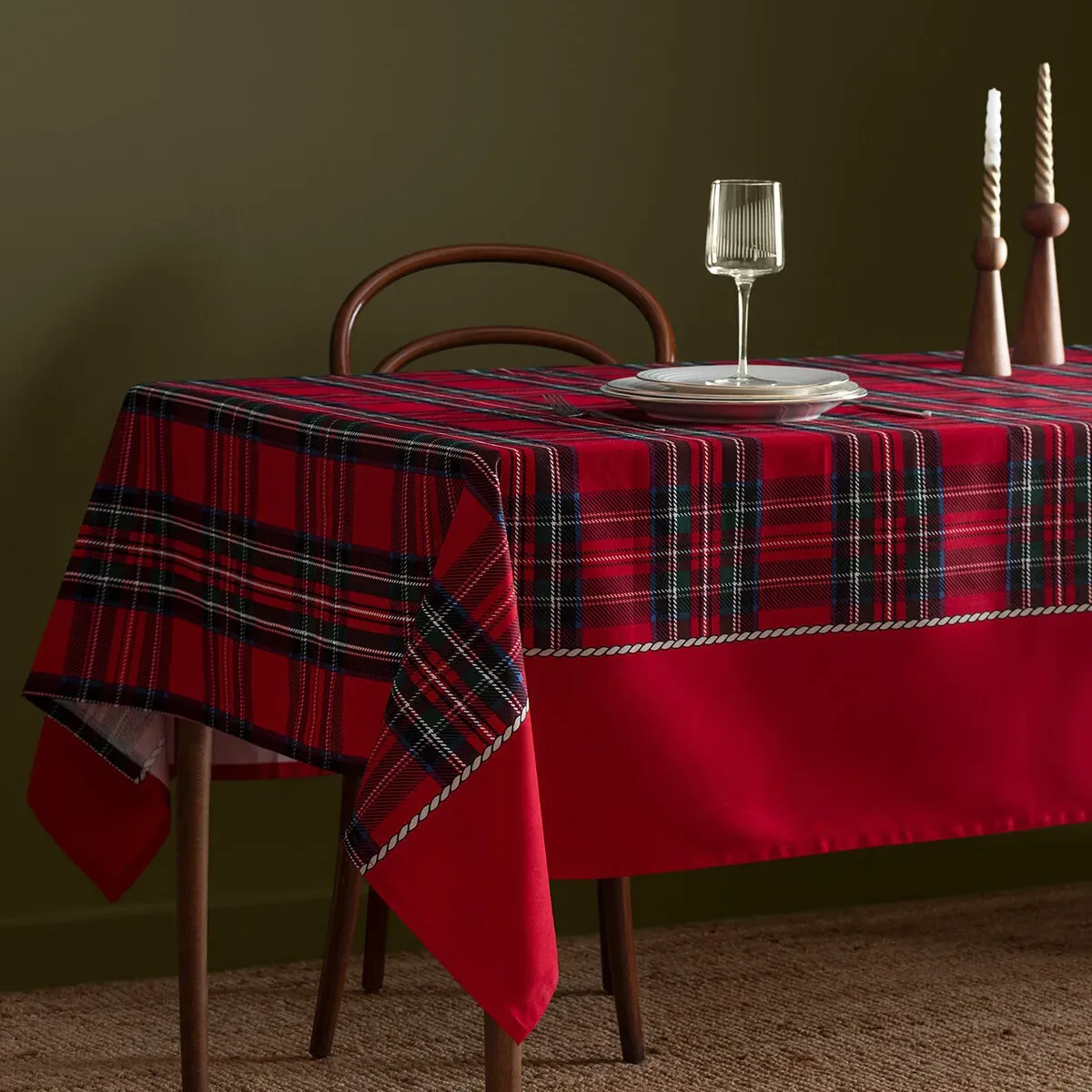 Madame Coco Abella Masa Örtüsü - Kırmızı - 160x160 cm