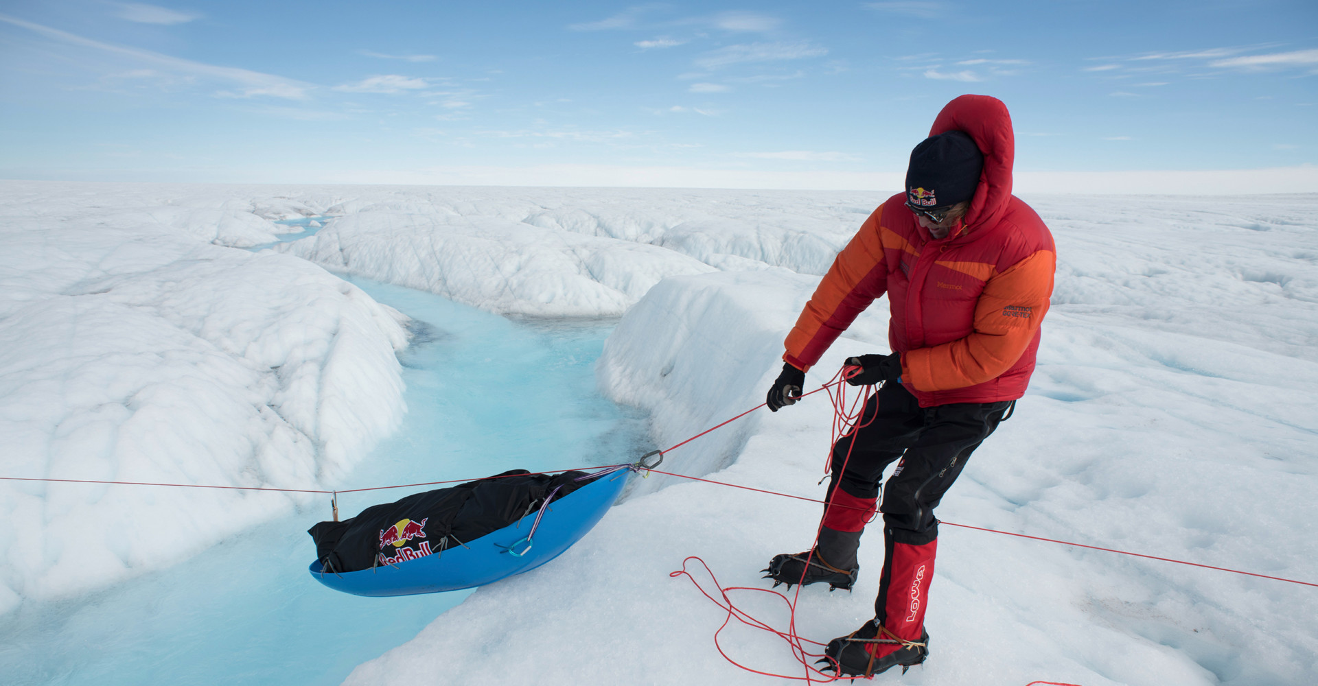Stefan Glowacz und seine Begleiter, Fotograf Thomas Ulrich und Spitzenkletterer Philipp Hans, stellen die Expedition Coast to Coast unter das Motto „by fair means“. Mit möglichst geringem