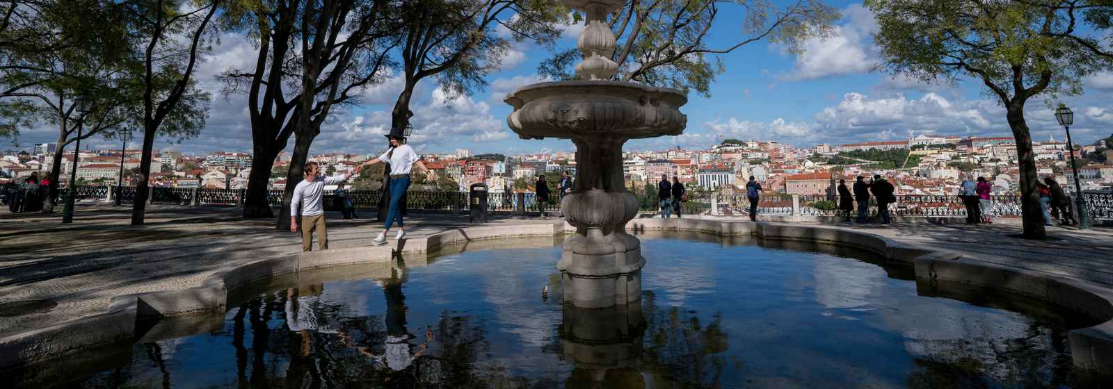 Reiseszene in Lissabon, Portugal.