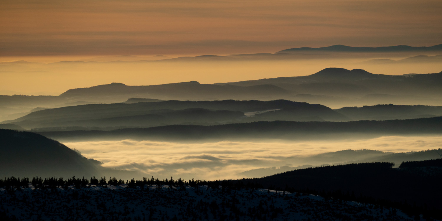 Morgenstimmung vom Brunnenberg,
Riesengebirge, Tschechien.