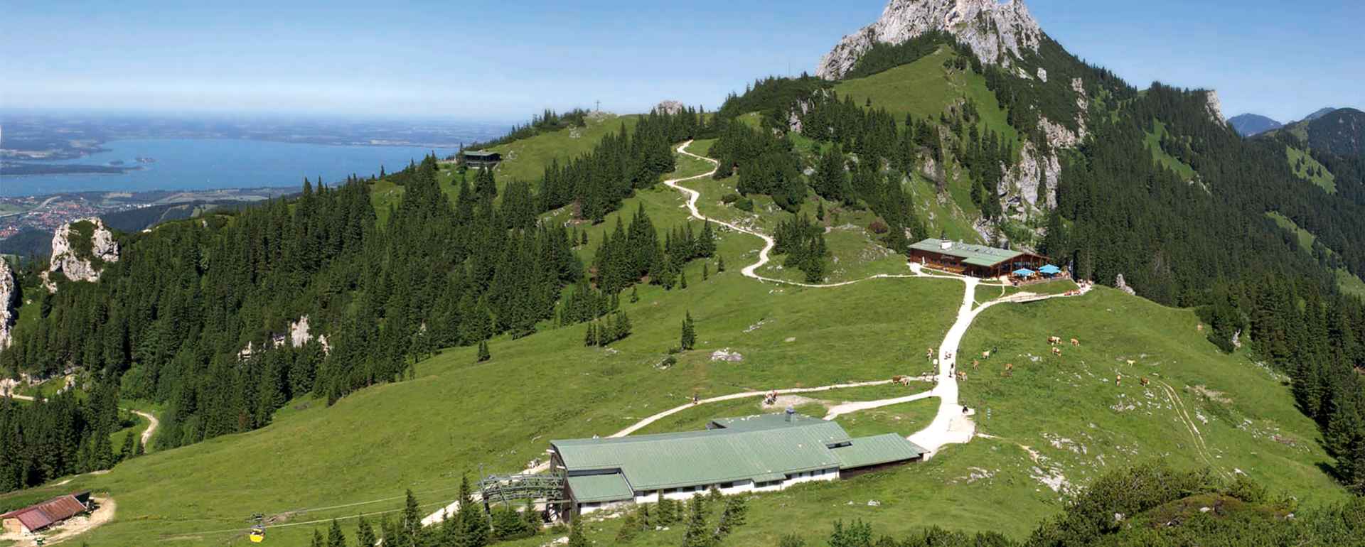 kampenwandseilbahn_panorama-mit-chiemsee