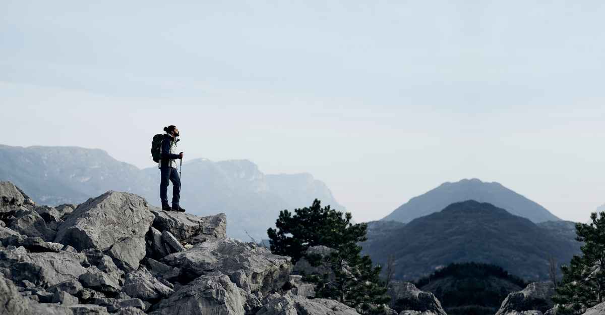 You can spot a trekking boot that has pronounced alpine genes right away. Boots like the TICAM EVO GTX model. With its partially crampon-compatible Vibram soles and waterproof GORE-TEX lining, the shoe has what it takes to reach lofty heights. At the same time, it can excel on less challenging terrain as well: exceptional walking comfort, optimal rolling properties and a perfect fit.