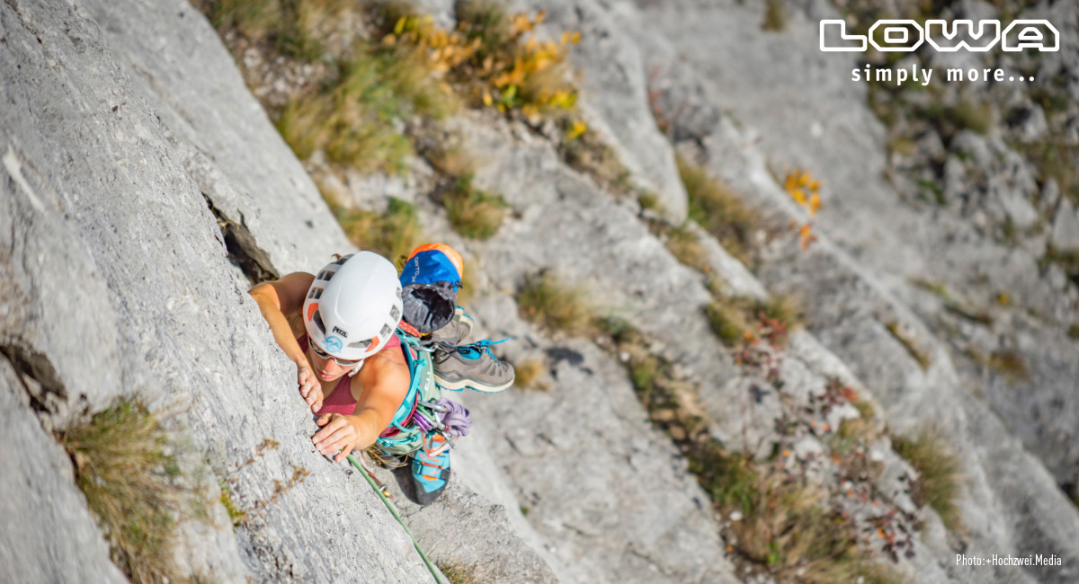 lowa rocket climbing shoes