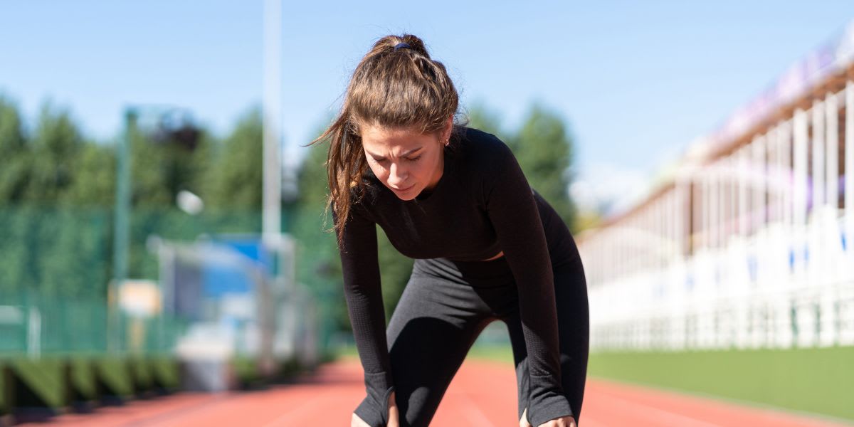 workout ragazza stanca overtraining<br>