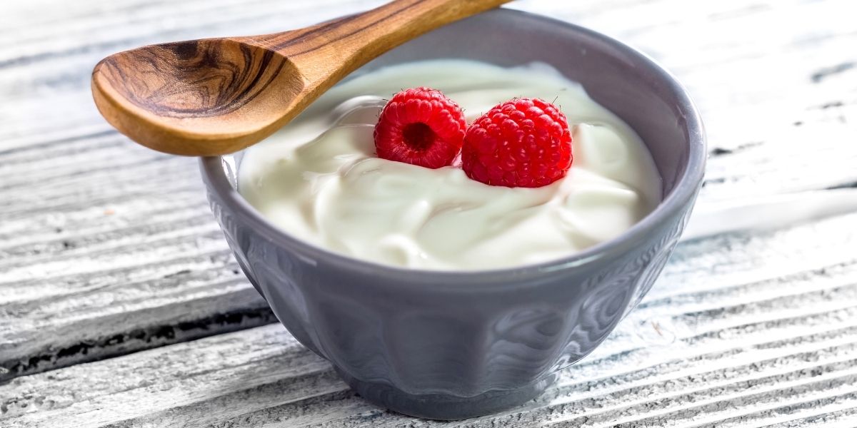 merenda proteica a base di yogurt