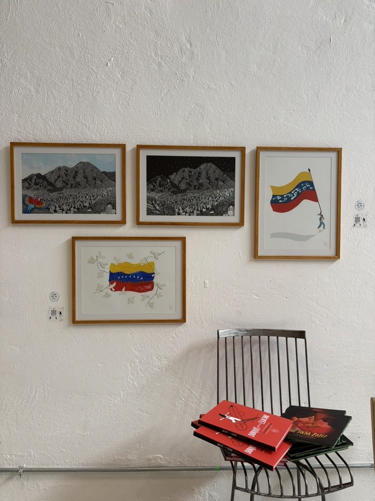 Lo mejor de Venezuela es su gente — exposición con Noa Iimura, detalle 4 — ilustración de Camdelafu