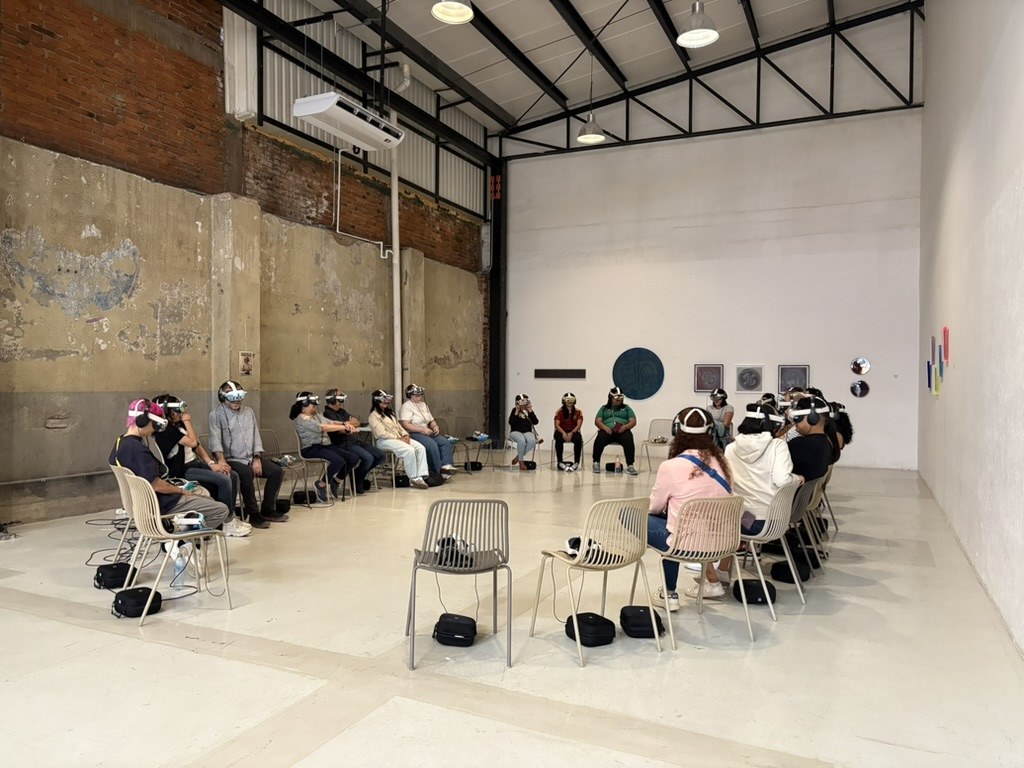Lo mejor de Venezuela es su gente — exposición con Noa Iimura, detalle 5 — ilustración de Camdelafu