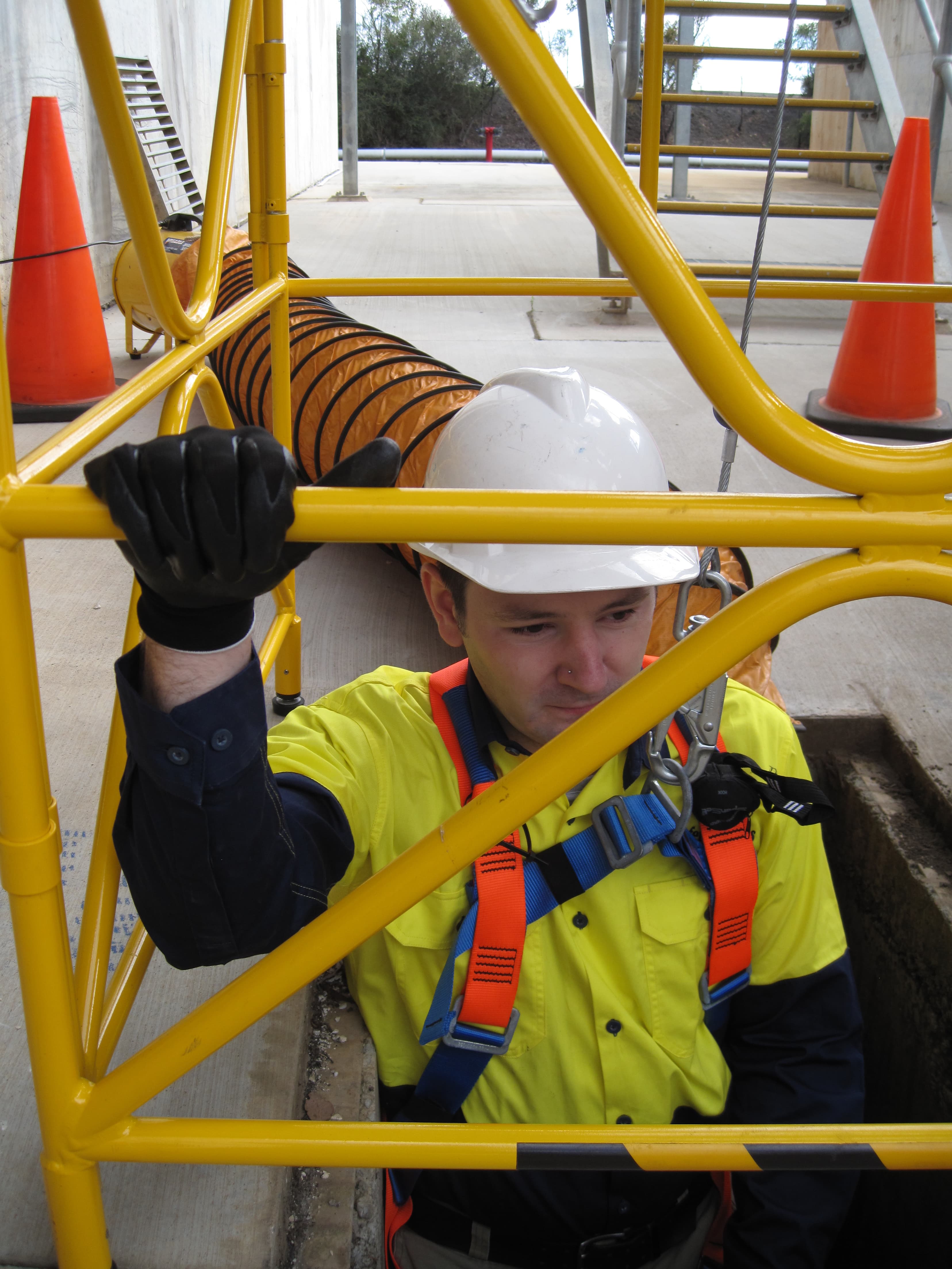 Confined Space Standby &amp; Rescue