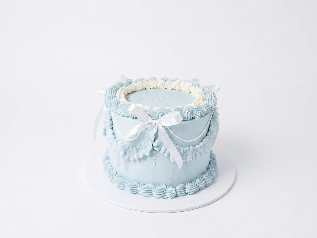 Medium vintage cake