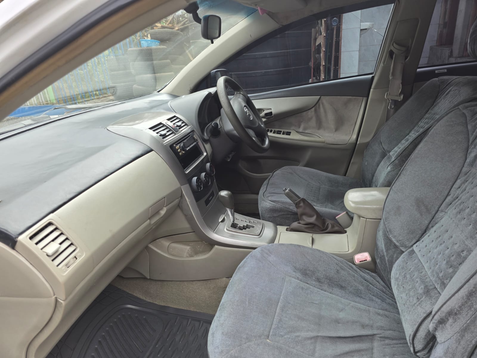 Toyota fielder - photo 4