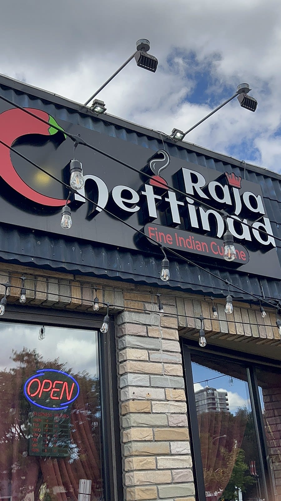 Raja Chettinad Fine Indian Cuisine (South and North Indian, Indo-Chinese, Halal)