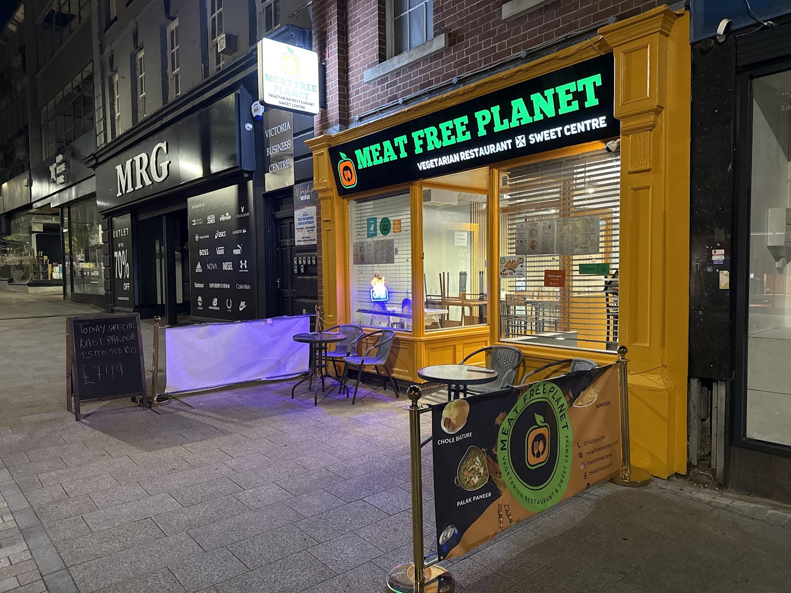 Meat Free Planet - Vegetarian & Vegan Indian Restaurant