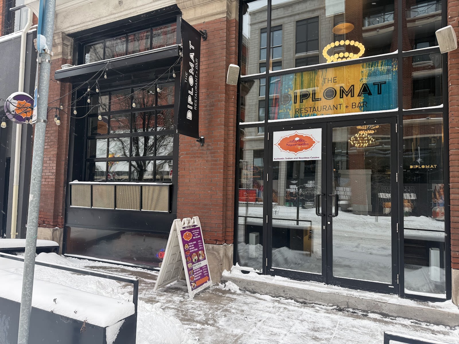 Sagarmatha Curry Palace Restaurant - Authentic Indian Nepalese Cuisine
