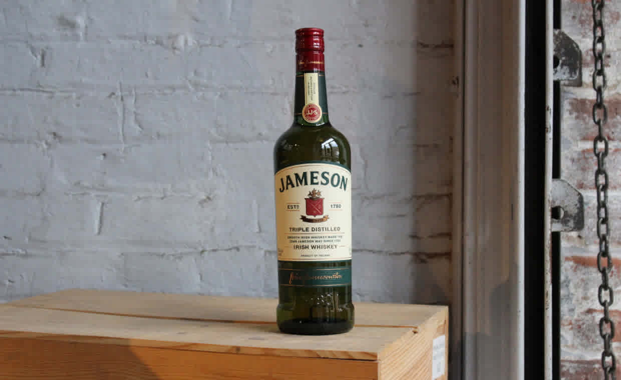 Jameson vs Famous Grouse, Blog