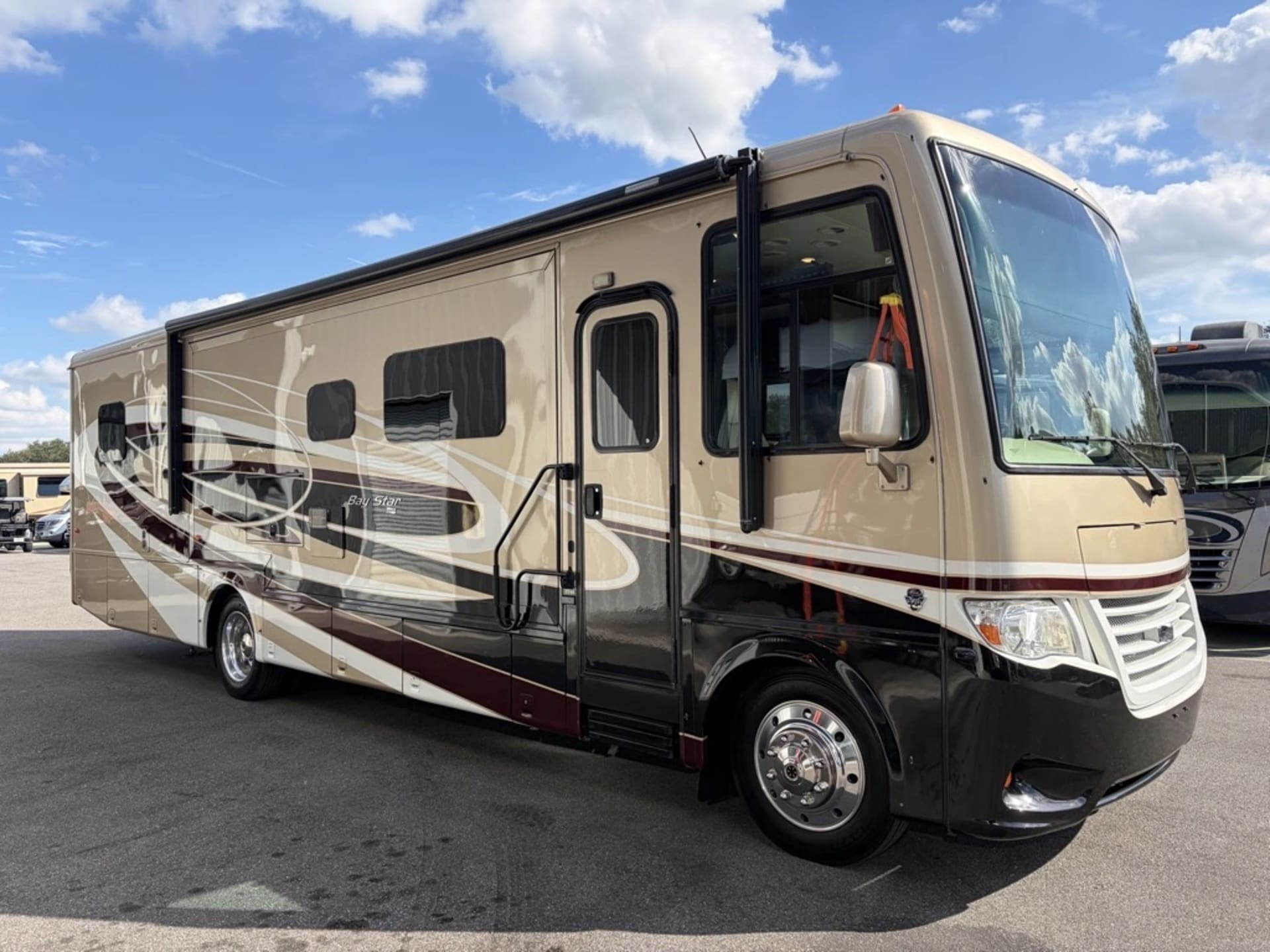 2017 Newmar Bay Star 3518