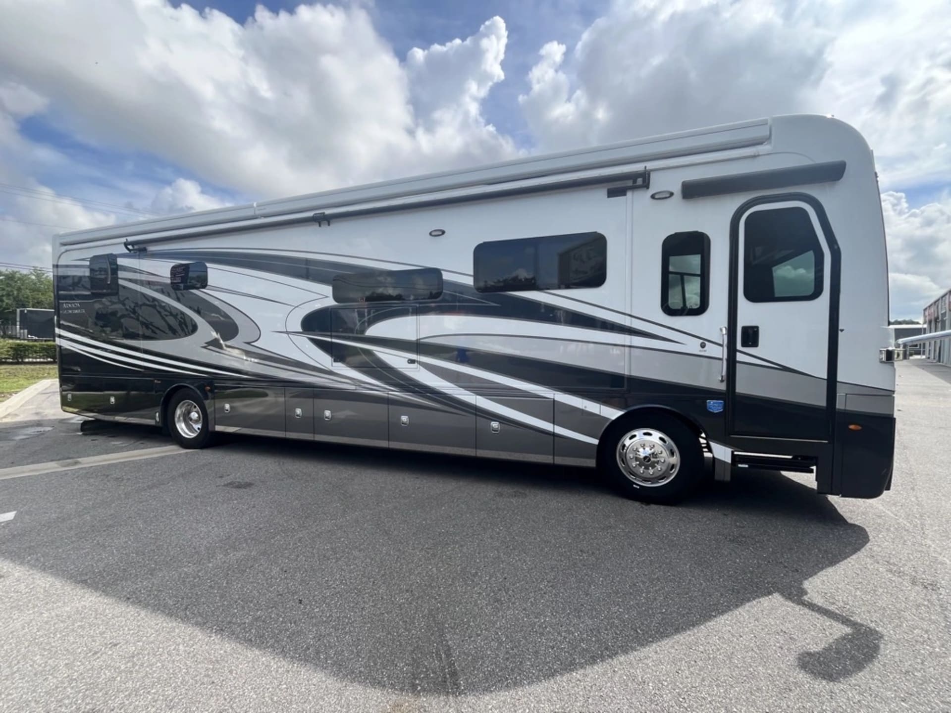 2023 Holiday Rambler Armada 40M - Exterior view