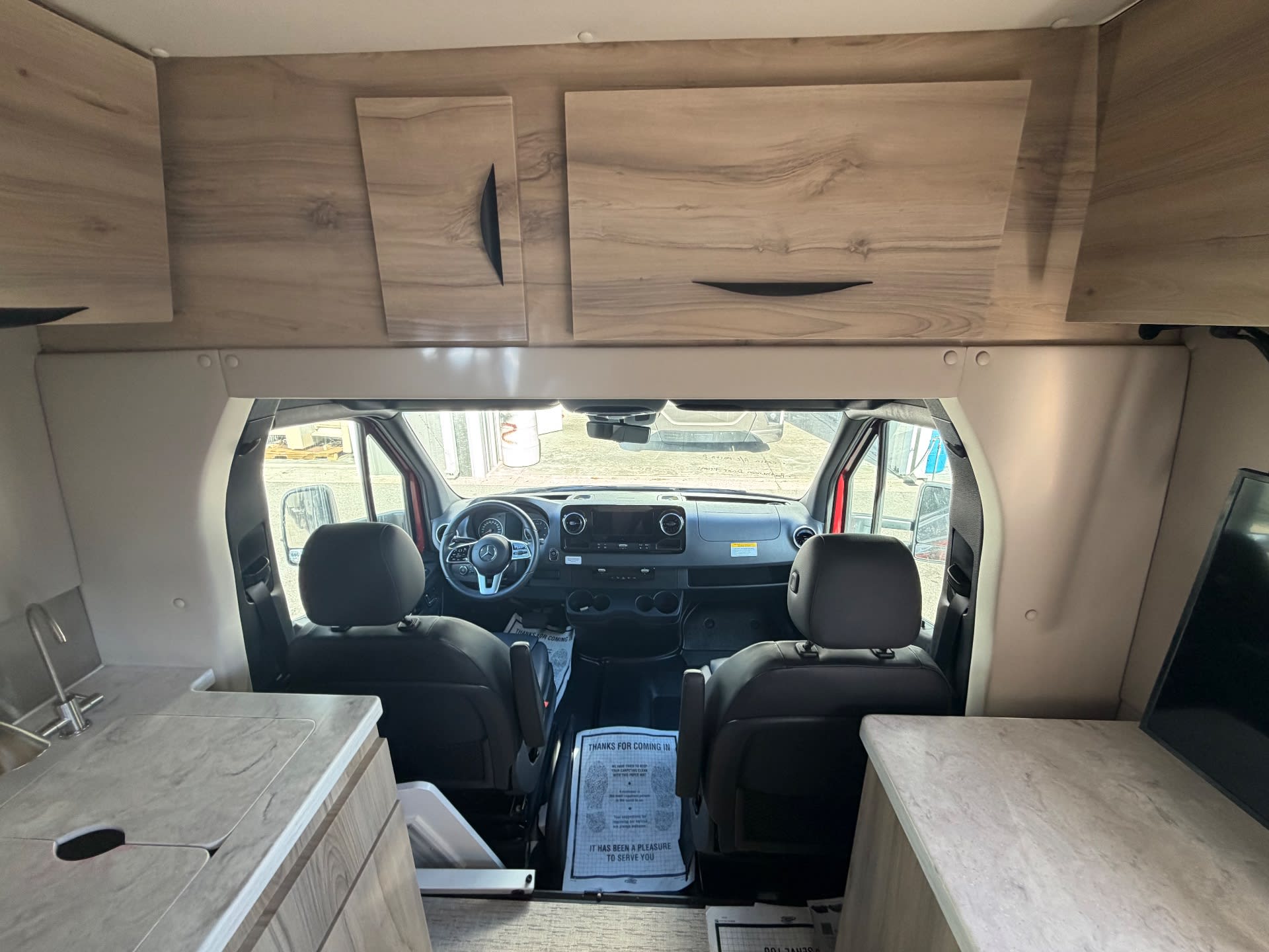 2026 Concourse MT - Interior view 3