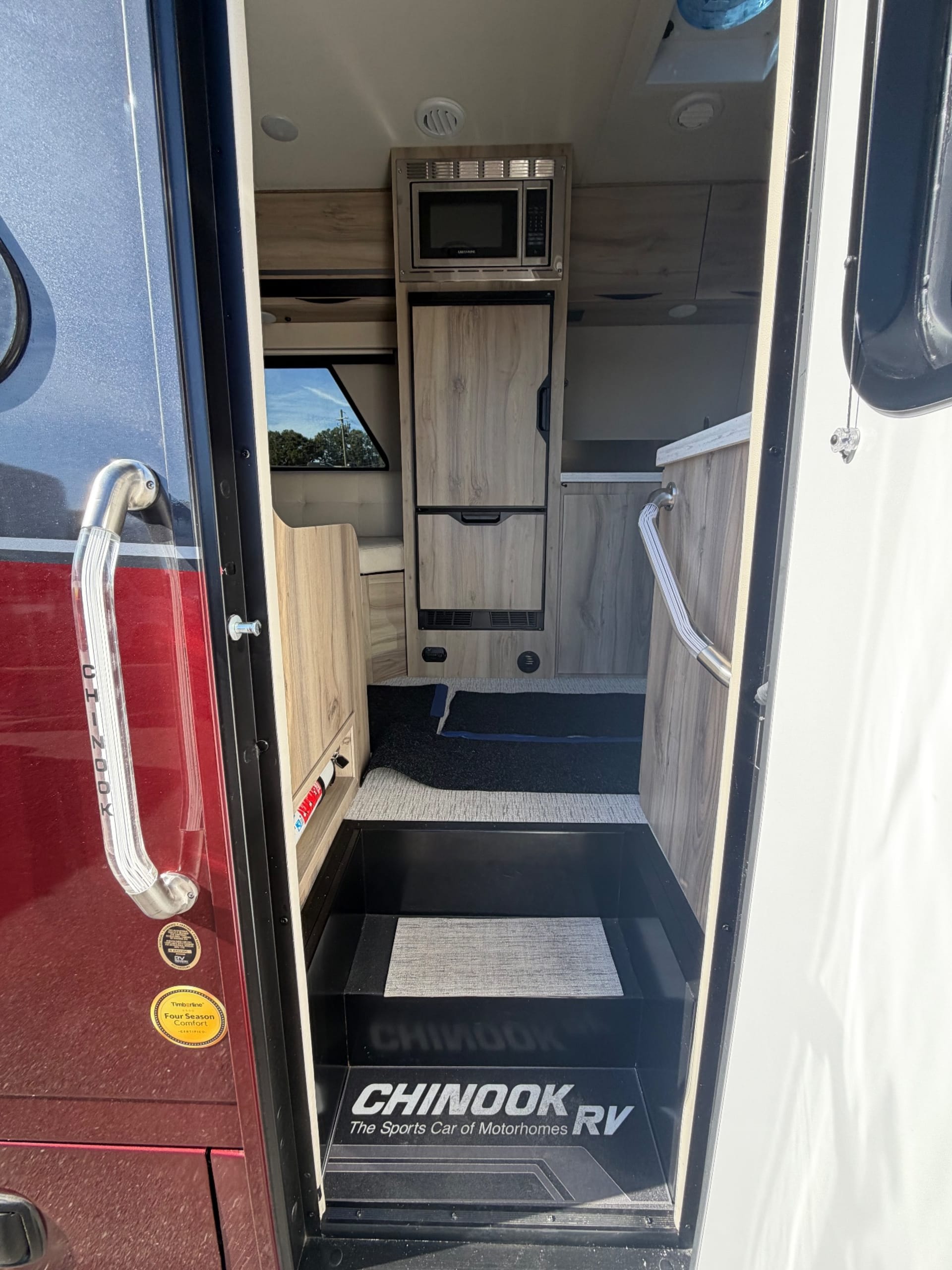 2026 Concourse MT - Interior view