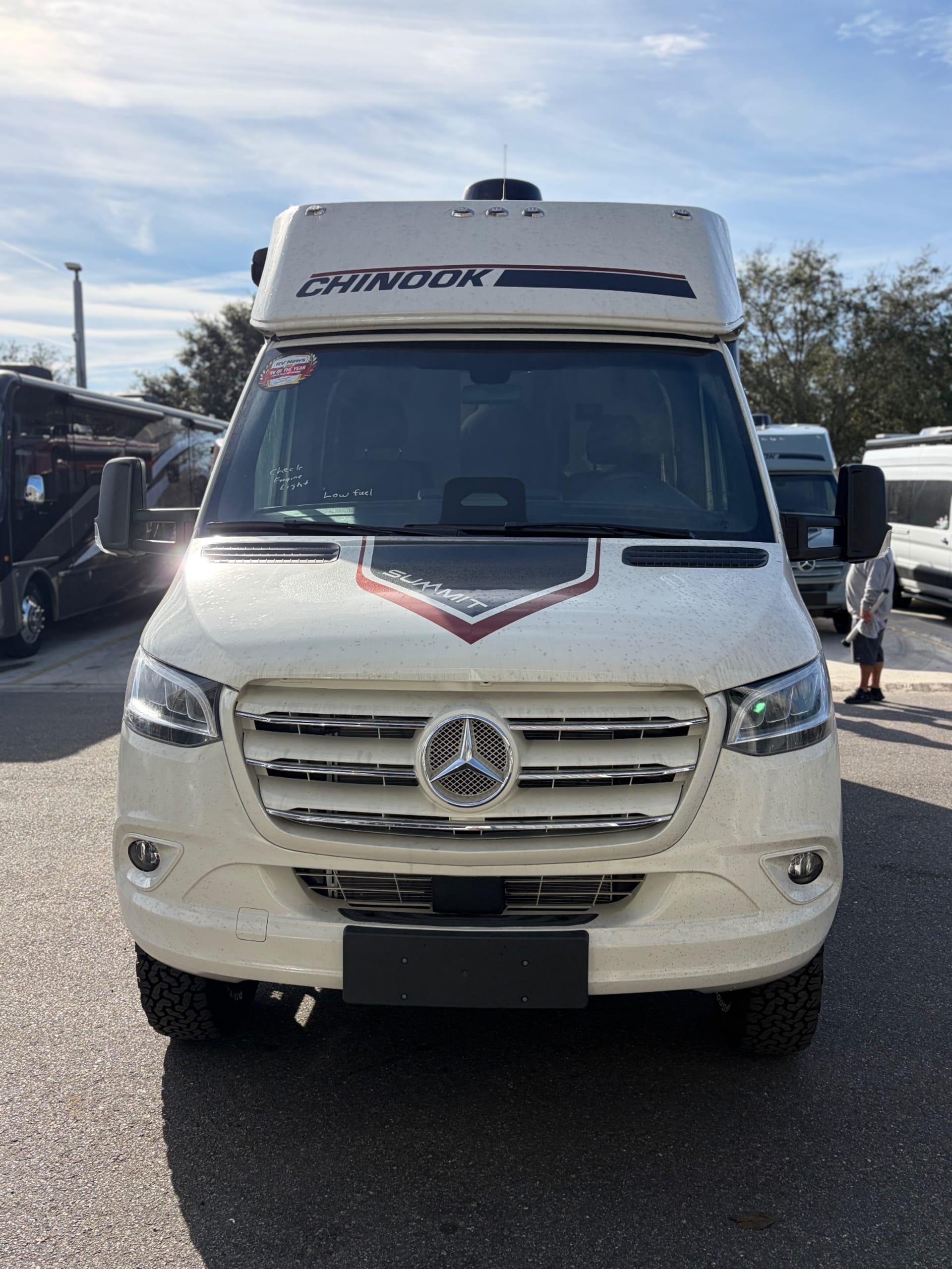 2026 Summit SS - Exterior view 2