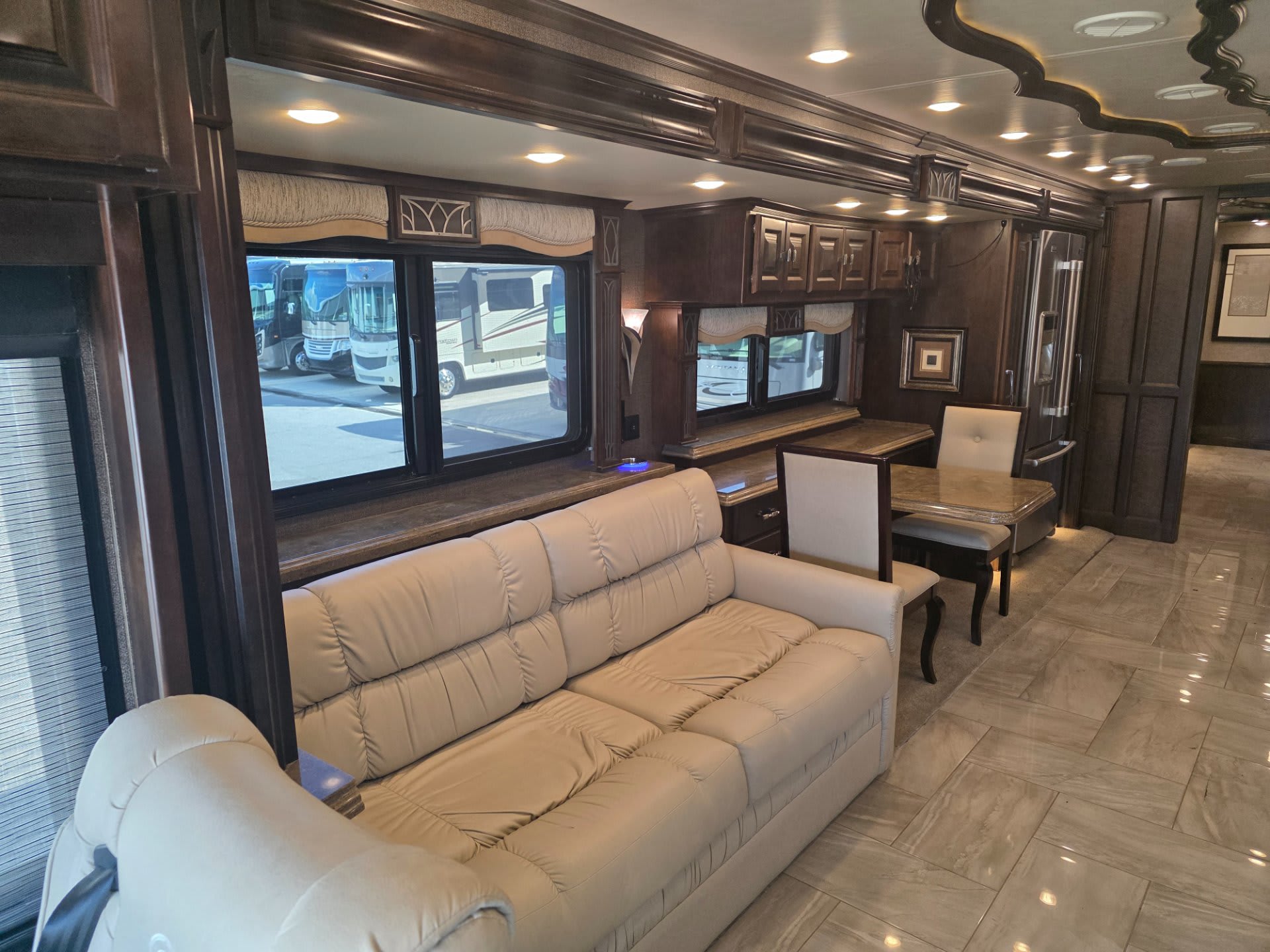 2017 Allegro Bus 45 OPP - Interior view 3