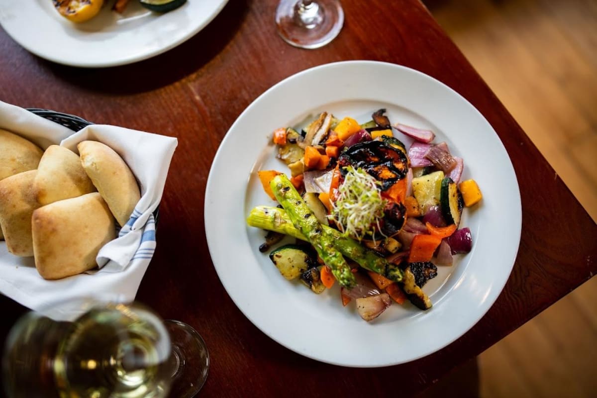 Del Sur Artisan Eats image 1