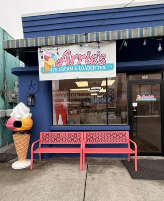 Arries Ice Cream and Loaded Teas