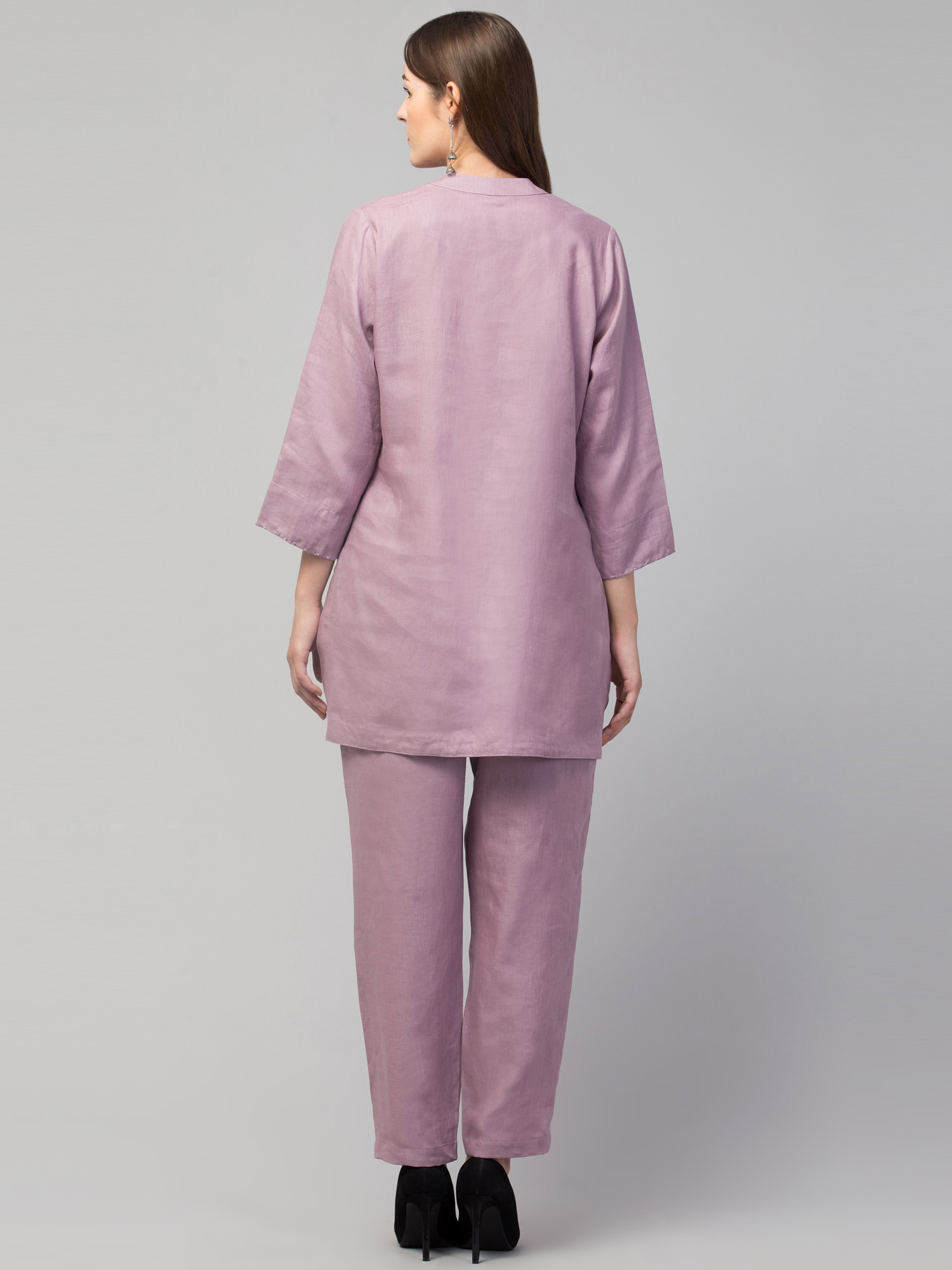Linen coored sets