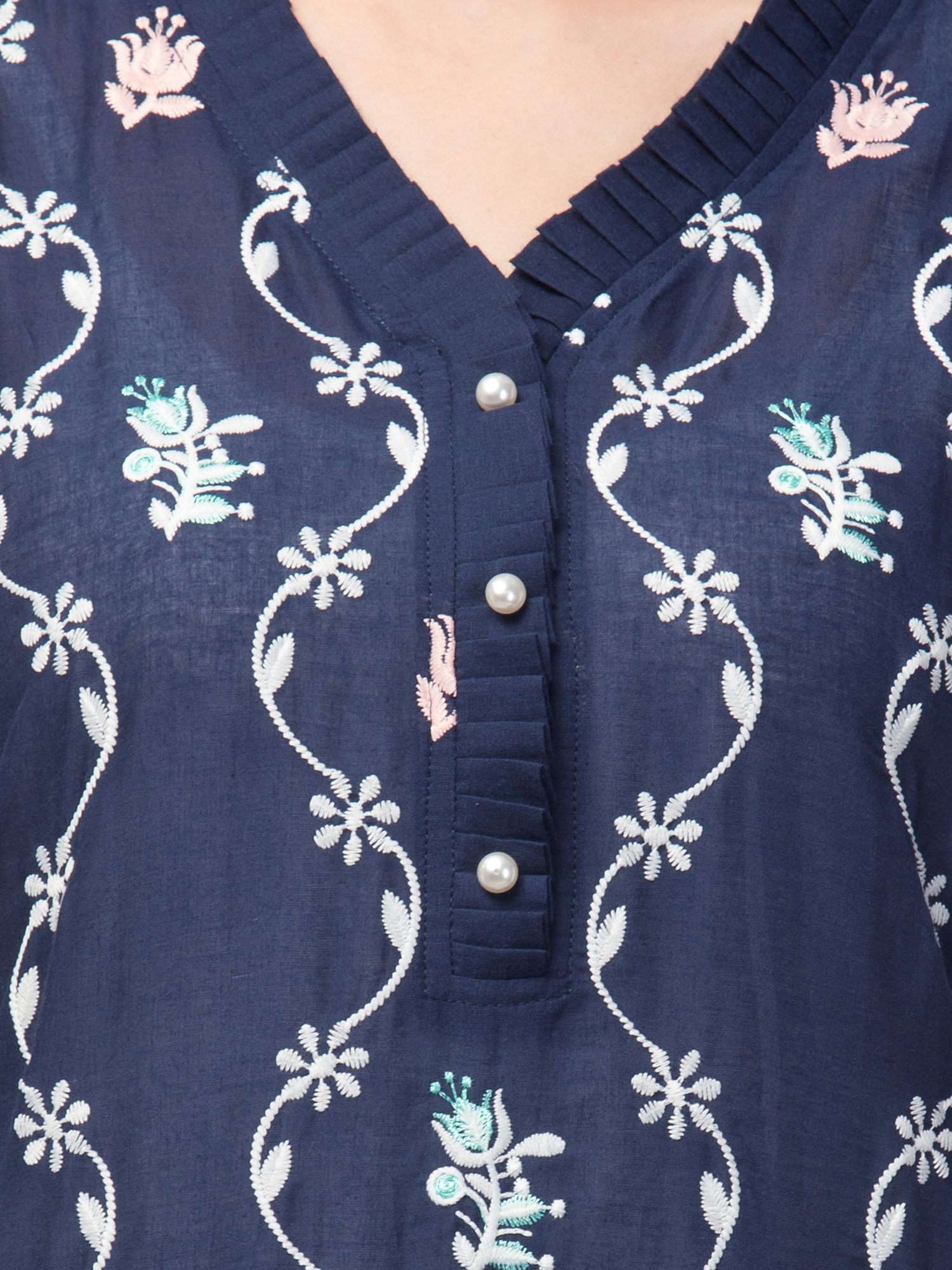 cotton  kurta  embroidered cutwork lace embroidery