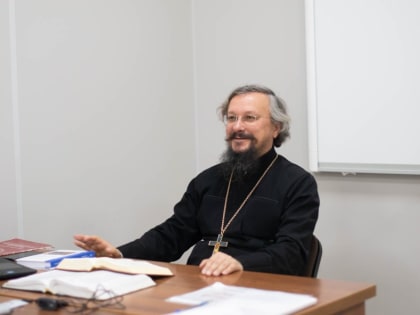 В духовной семинарии состоялись лекции игумена Арсения (Соколова)
