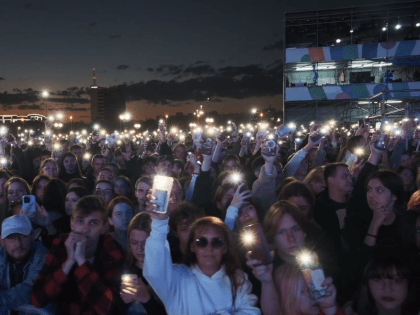 Казанский международный фестиваль «СоТворение» закрыла группа «Кино»