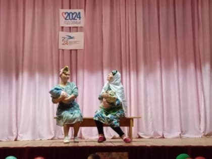 Праздничный концерт в Бобьинском: Тепло и любовь к матерям