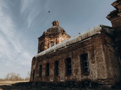 Создание арт-пространства в заброшенной церкви Камских полян