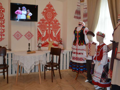 В День единения народов Беларуси и России в Печищах открылся новый зал белорусской культуры