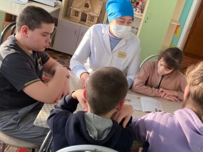 В «Милосердие» прошло очередное занятие - «Час медицины».