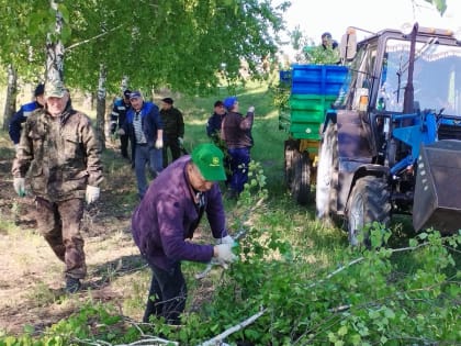 Майские субботники продолжаются