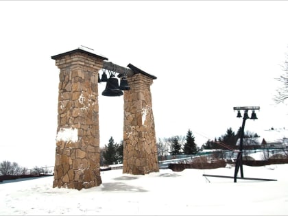 Правящий архиерей Набережночелнинской епархии совершил богослужение в храме Менделеевского района