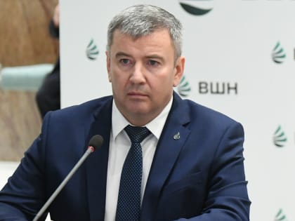 В ближайшие десятилетия без углеводородов никак: Путин открыл нефтяной вуз в Татарстане