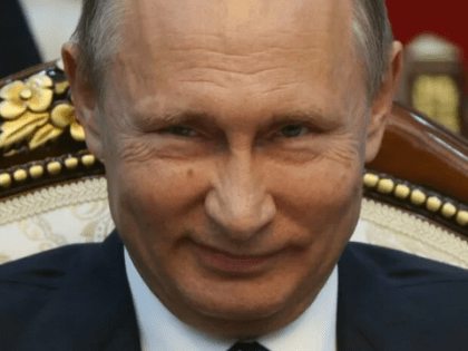 Они пыжатся, санкции придумывают, а Путин всего одним действием жестко посмеялся над США