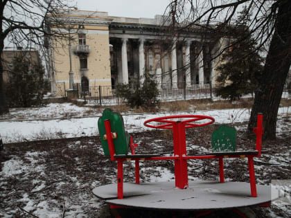 Могилы во дворах и человеческий страх: каким Евгений Варакин увидел Лисичанск