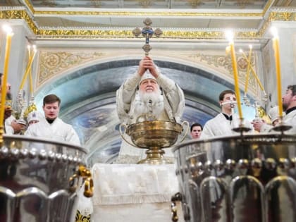 Патриарх Кирилл призвал молиться о том, чтобы человечество осознало свою взаимозависимость