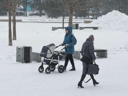 В Челнах женщина украла детскую коляску и получила срок