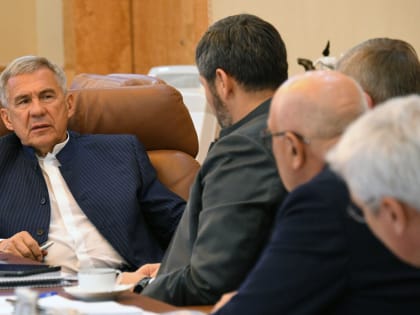 Минниханов и Бруссер обсудили строительство дорог и инвестпроекты в Татарстане