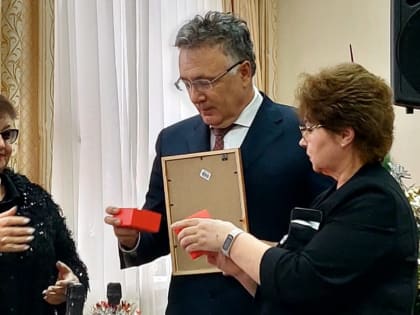 Руководитель «Нурлат-информа» удостоилась наград Союзов журналистов России и Татарстана