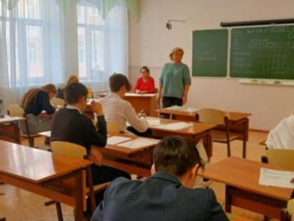 В Нурлате прошли пробные экзамены для выпускников