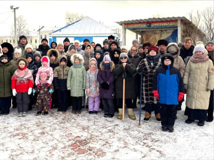 В Никольском соборе города Мензелинска прошли службы Рождества Христова