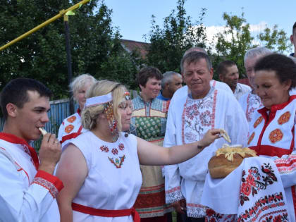 В Нурлатском районе РТ отпраздновали первую в этом году этносвадьбу