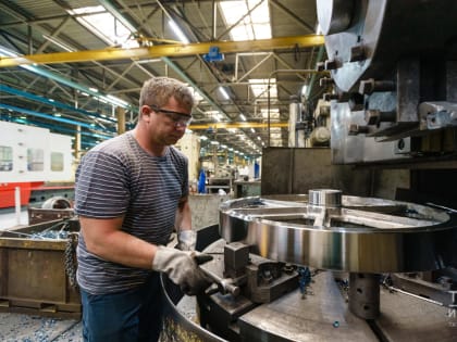 Инвестиции растут как на дрожжах, добыча падает: что движет экономику Татарстана